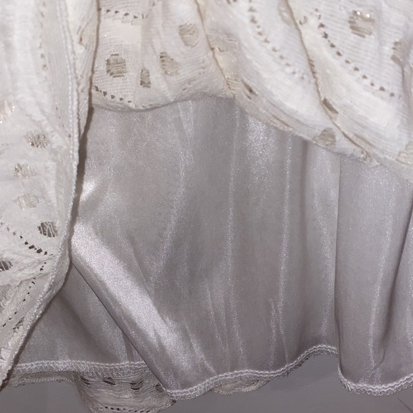 Molly Bracken Off White Mini Laced Dress Short Sleeves - Picture 9 of 10